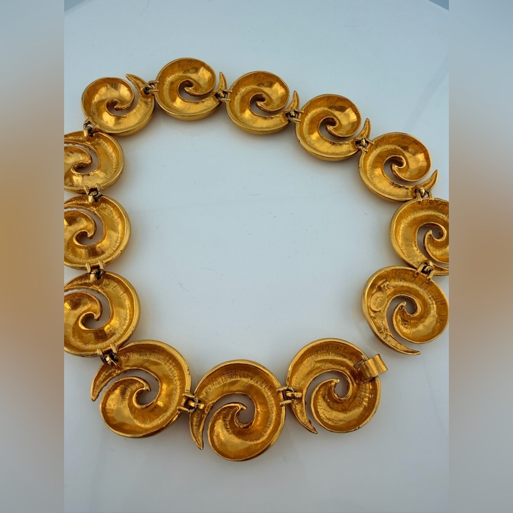 Les Bernard VO (vogue) spiral chocker - Picture 10 of 17